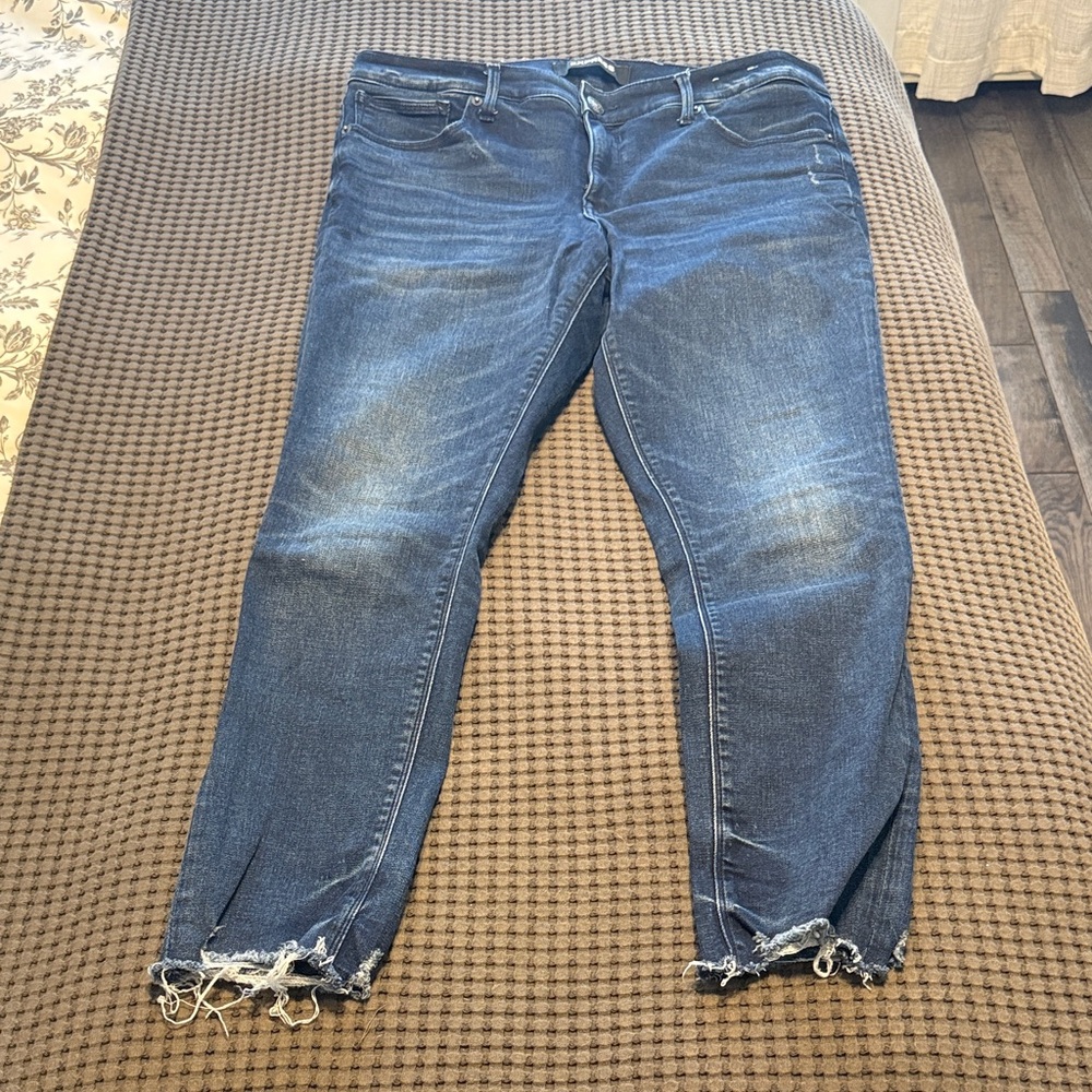 Express Women's Ankle Distressed Jeans - Blue